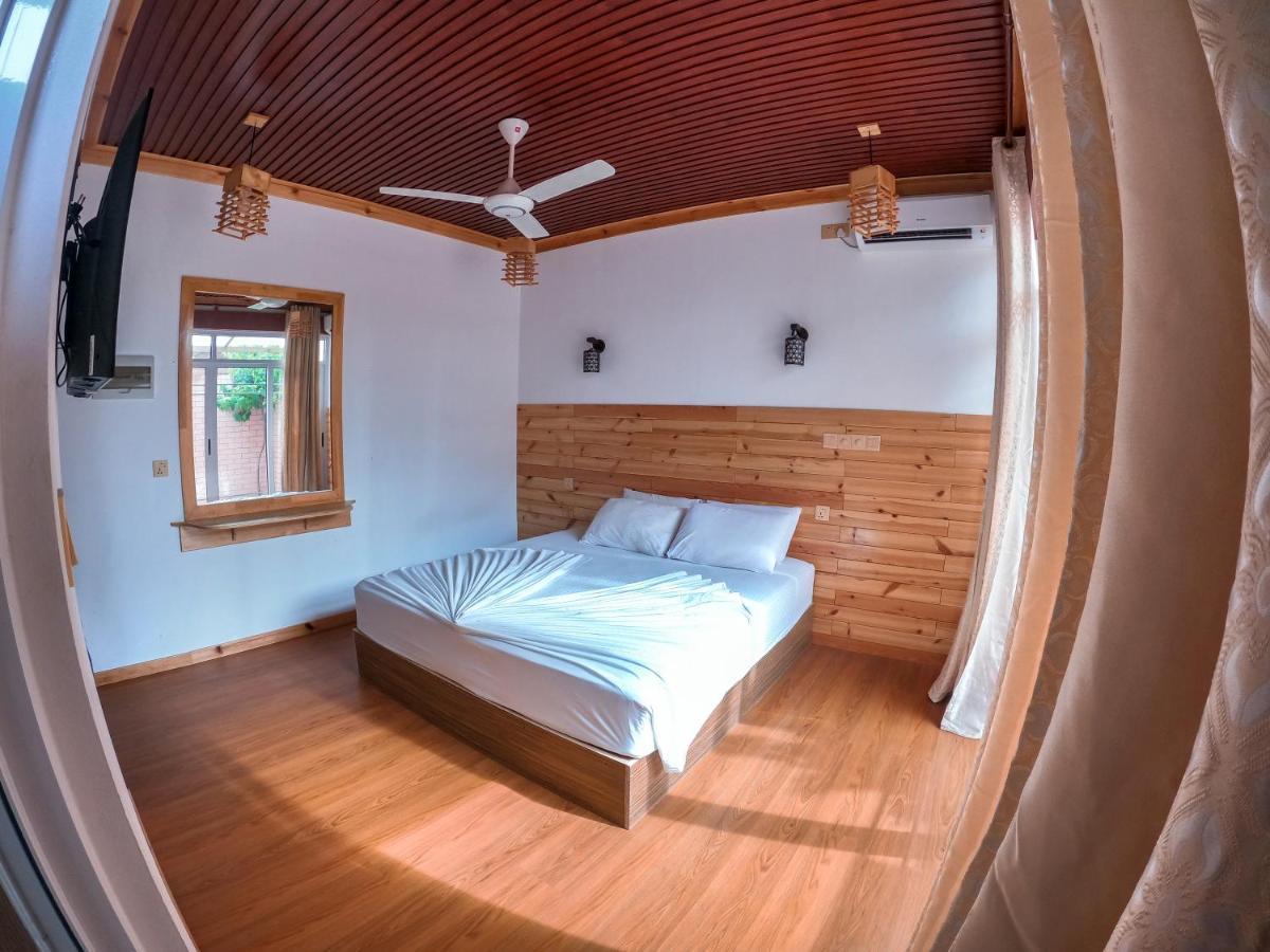 New Breeze Thoddoo Inn ภายนอก รูปภาพ