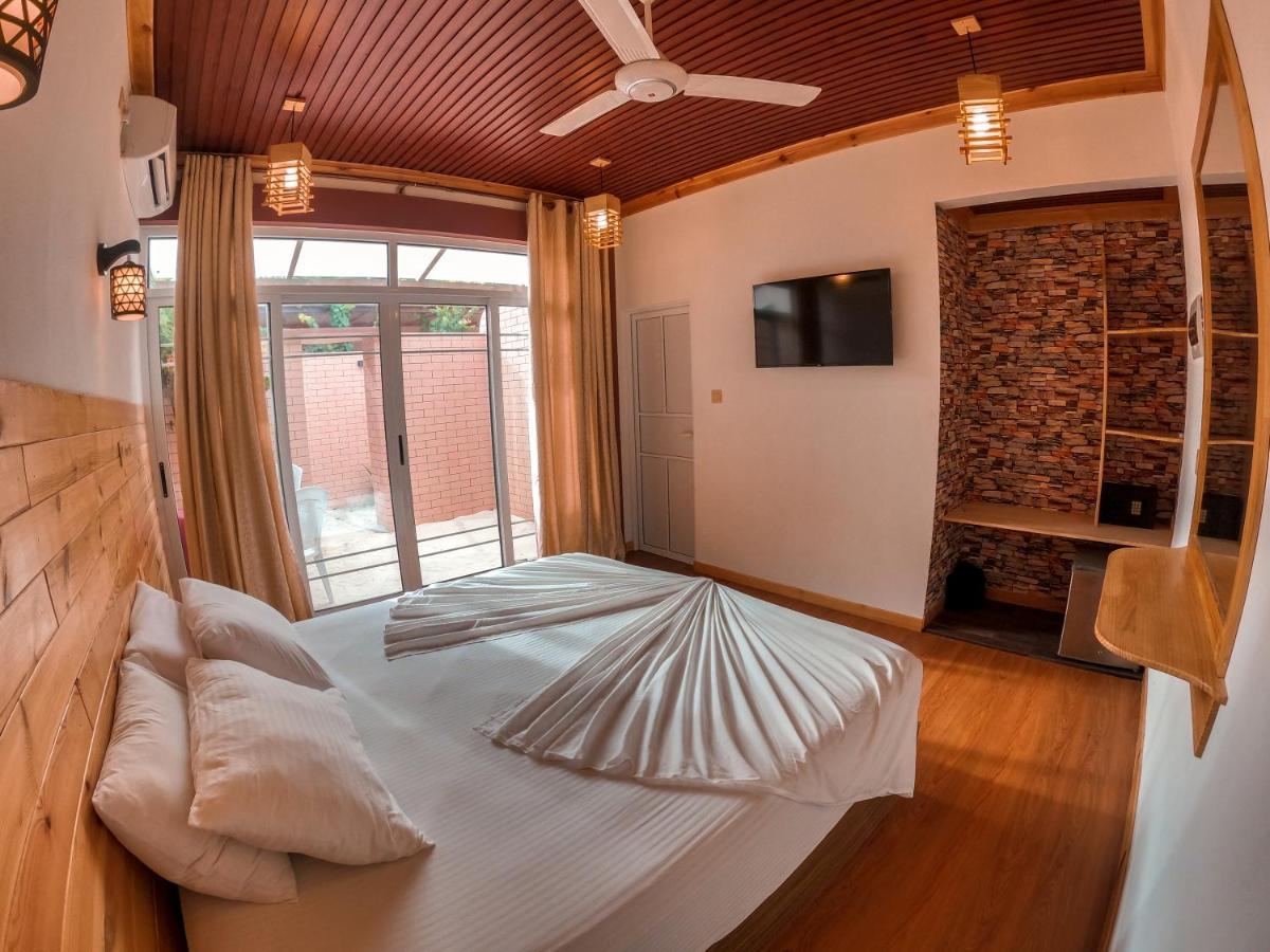 New Breeze Thoddoo Inn ภายนอก รูปภาพ