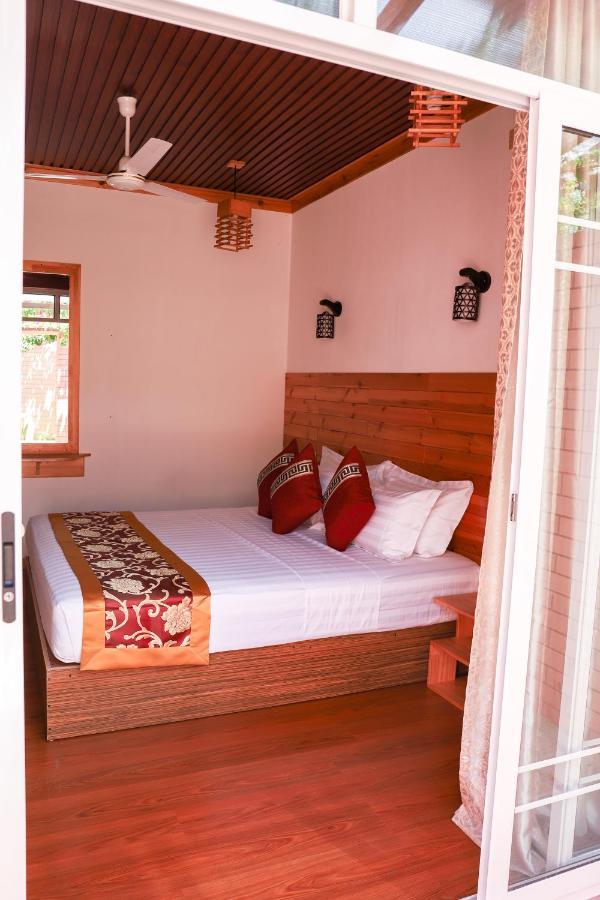 New Breeze Thoddoo Inn ภายนอก รูปภาพ